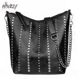 Women's Winter Retro Large Capacity Single Shoulder Bucket Bag with Rivet Detail