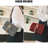 Retro Chain Women's Cross-Body Bag Handbag