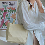 Niche Spring Messenger Bag Bucket Tote Bag