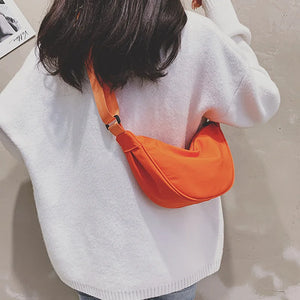 2022 Nylon Messenger Bag Female Dumpling Bag Light Small Underarm Bag