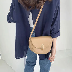 One-shoulder Saddle Bag Female Niche Online Celebrity Slung Wild Ins Explosion S