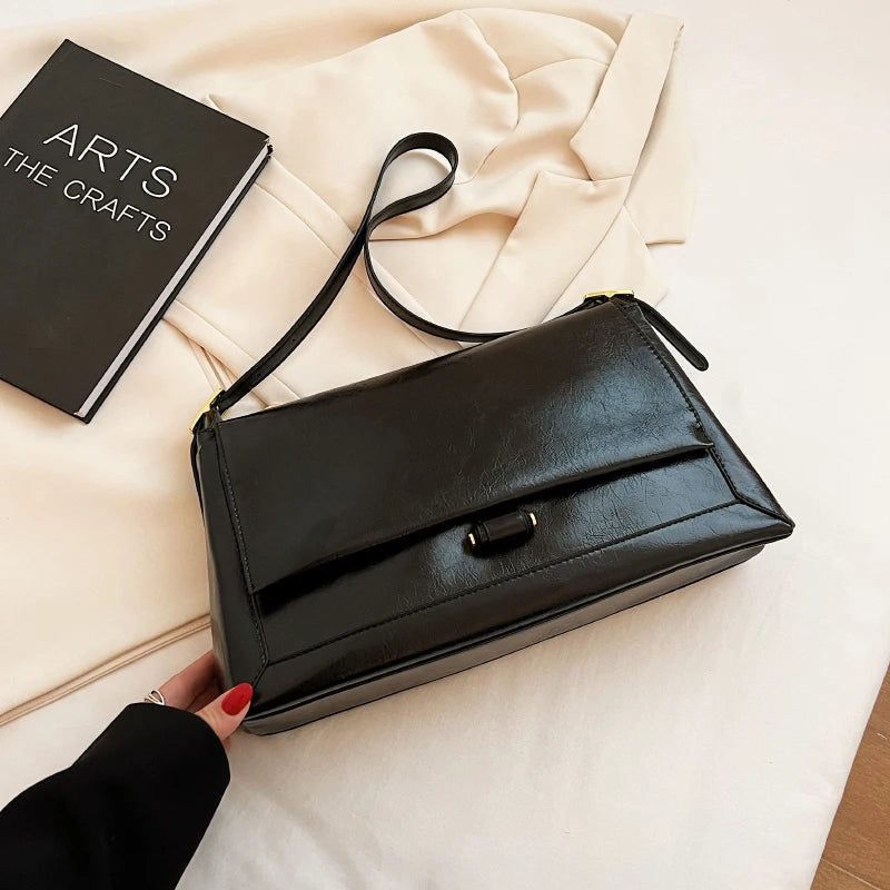 PU Leather Women Shoulder Messenger Bag Large Capacity Retro Texture Underarm