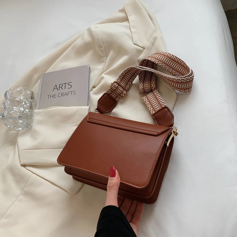 Vintage Crossbody Bag Multifunctional Purse Classic Style Adjustable Strap