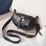 Crocodile Pattern Chest Bag for Women Zipper Shoulder Messenger Handbags