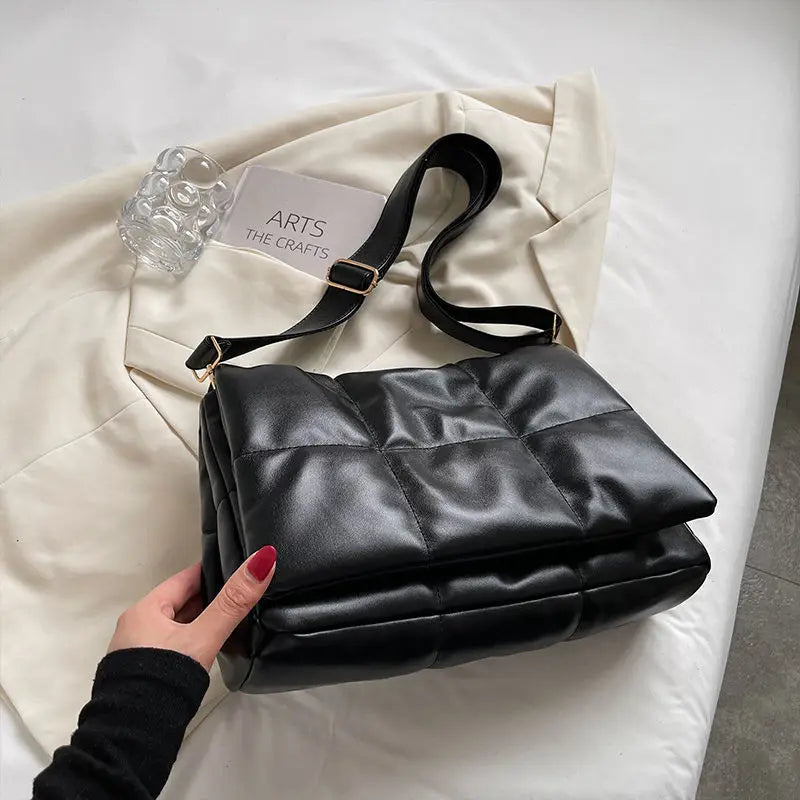 Texture Shoulder Bag Women Leisure Messenger Bags