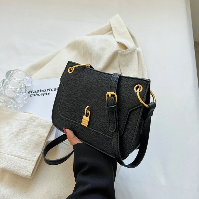 Western Style Shoulder Bag Locking Buckle Messenger Bag