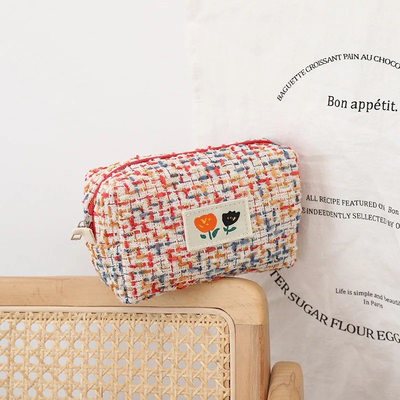 Colorful Knitted Cosmetic Pouch Portable Make Up Travel Toilt Bag