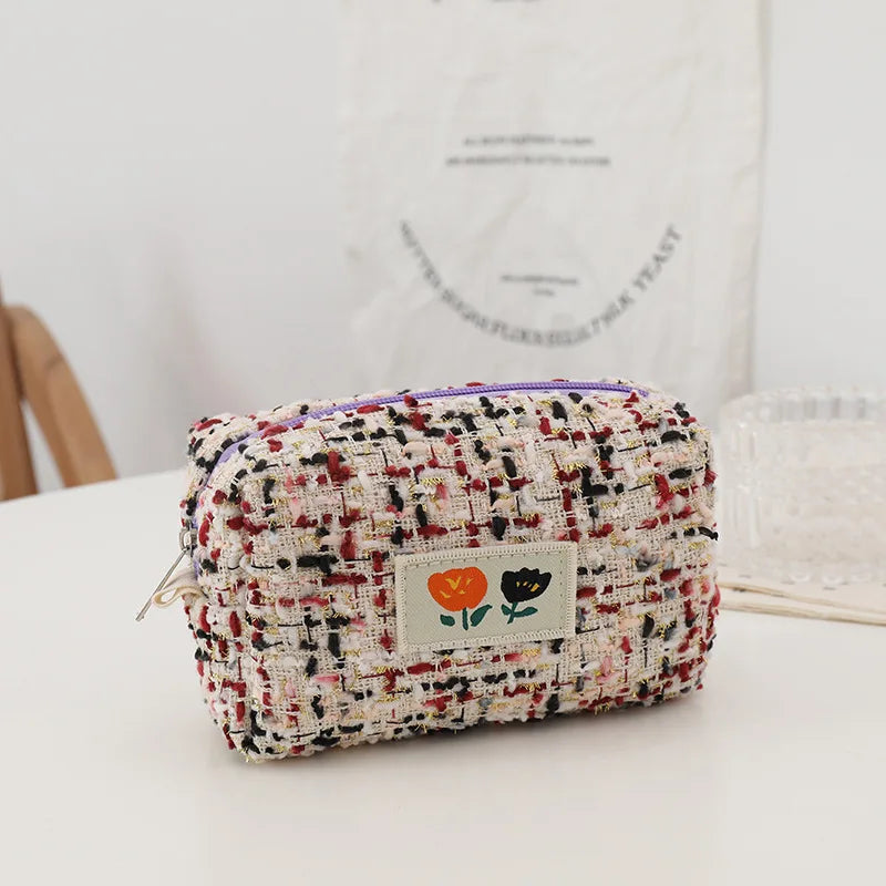 Colorful Knitted Cosmetic Pouch Portable Make Up Travel Toilt Bag
