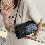 Crocodile Pattern Women's Shoulder Bag