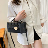 Rhombus Retro Women's Shoulder Messenger Bag