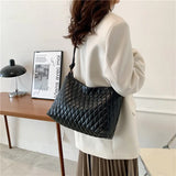 Women Cotton Padded PU Leather Large Capacity Handbag B559