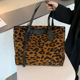 Practical Zip Closure Tote Handbag for Daily Life