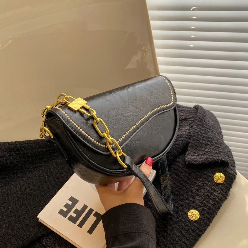 Vintage Saddle Bag Chains Shoulder Bag Crossbody Bags Purses