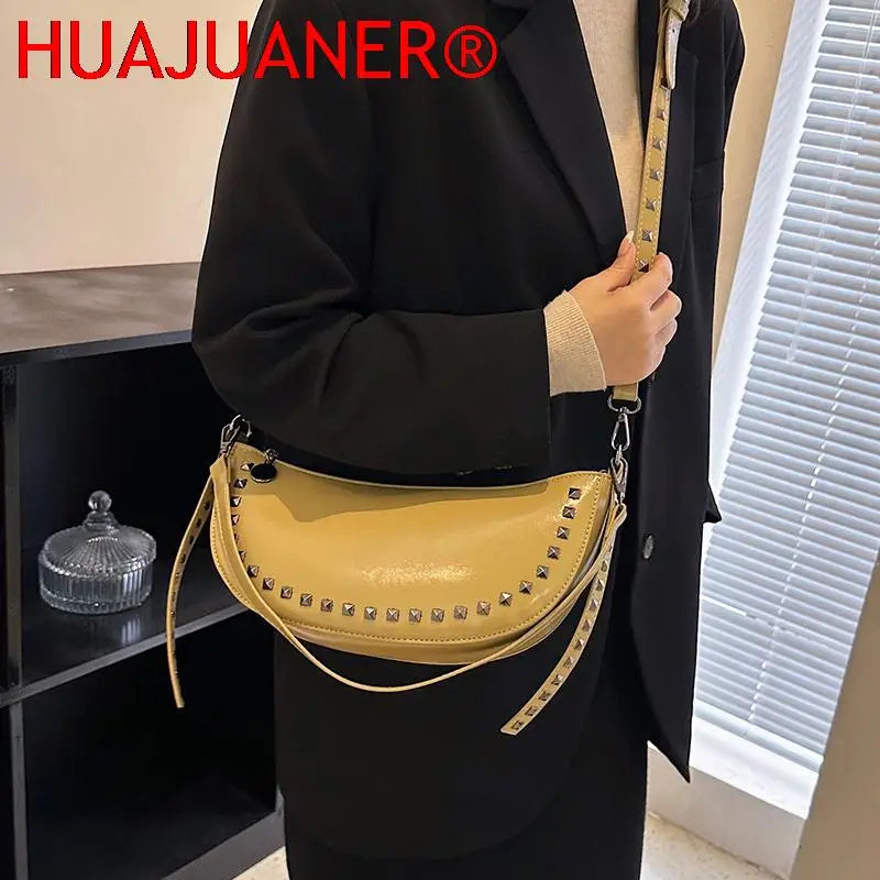 Punk Shoulder Bags For Women Rivet Handbag Vintage Crossbody Bag