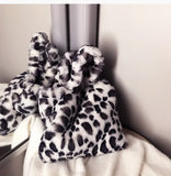 Qiaoduo Chain Plush Handbag Leopard Bag Soft Warm Fur Bag