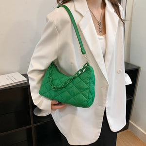 Quilted Women Shoulder Bags Crescent Chain Underarm Shoulder Bags