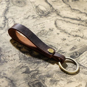 Classic Vintage Leather Keychain for Men and Women