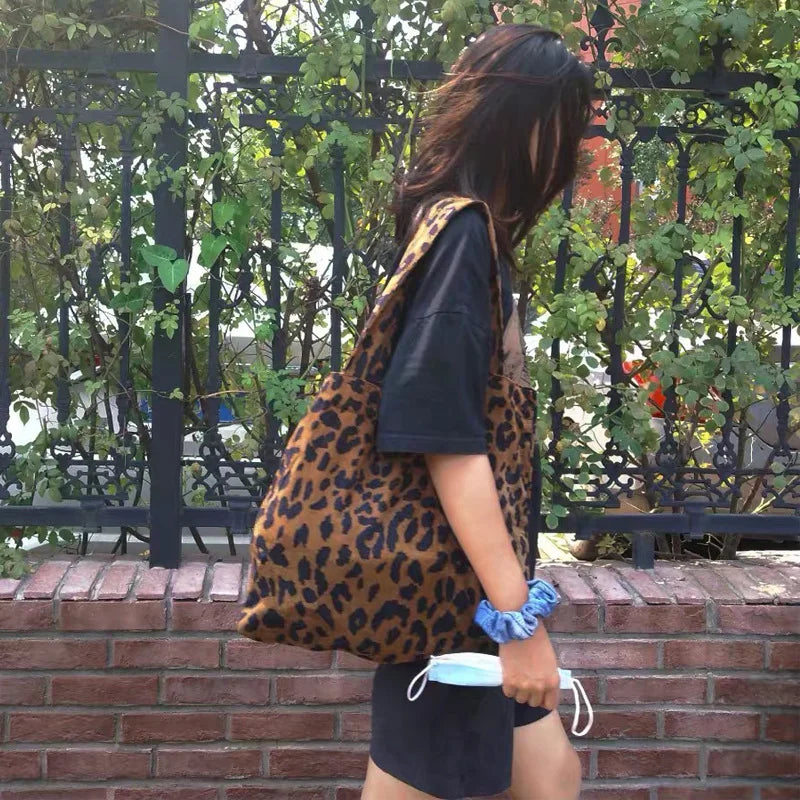 Retro Corduroy Women Shoulder Shopping Bag Leopard Pattern Girls Handbag