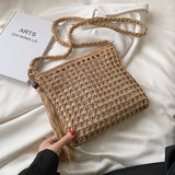 Retro Woven Woolen Crossbody Bag with Tassel Beach Shoulder Handbag