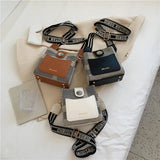 Retro Hong Kong Wide Shoulder Strap Diagonally Bag