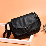 Retro Shoulder Bag Lock Clamshell Style Messenger Casual Female Bag