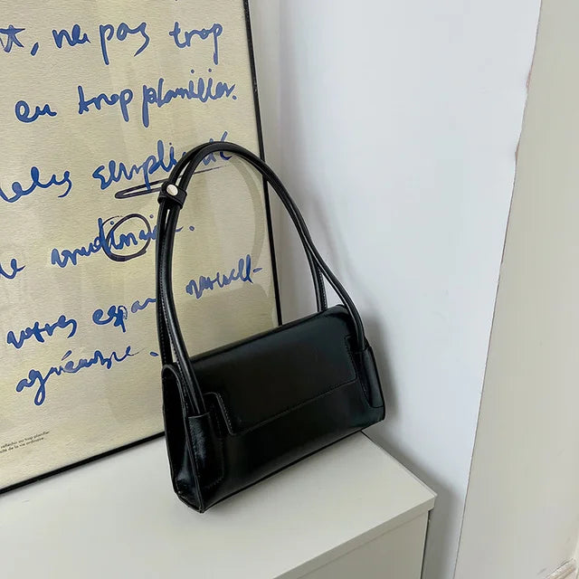 Retro Oil Wax Leather Women Shoulder Bags Ladies Large Underarm Bag