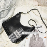 Classic Shoulder Bag PU Leather Crossbody