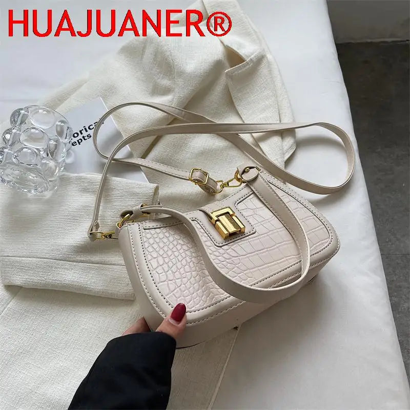 Women's Retro Shoulder Bag Winter Trend Handbag Travel Crossbody Bag