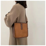 Retro Bucket Bag Women's Large-Capacity Shoulder Messenger Bag