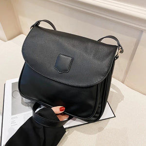 Retro Messenger Bag Women Travel Handbag Crossbody Leather Shoulder Bag