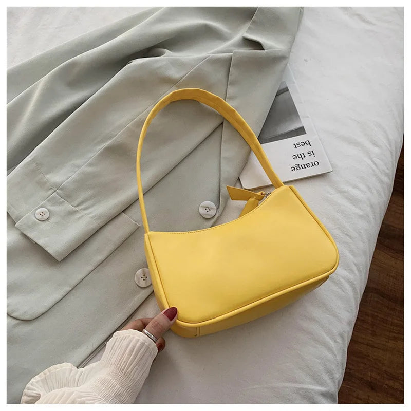 Vintage Totes Bag for Women Retro Handbag Small Subaxillary Bag