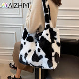 Creative Cow Milk Printing Shoulder Bag Plush Underarm Bag