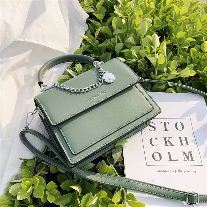 Retro PU Leather Women's Totes With Chain Shoulder Handbags