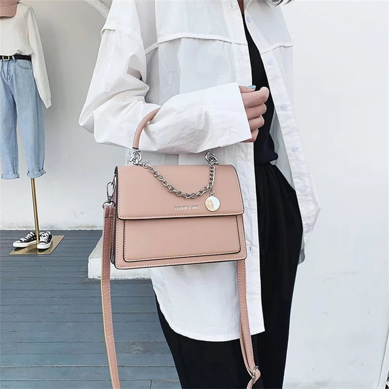 Retro PU Leather Women's Totes With Chain Shoulder Handbags