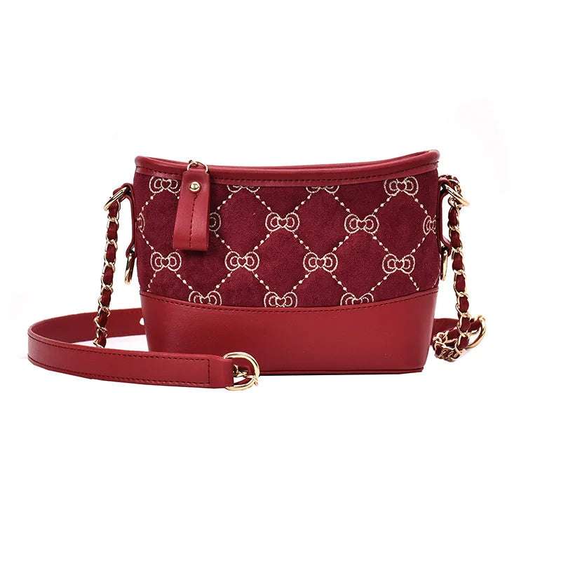 Rhombus Chain Shoulder Bag 18X7X13cm