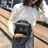 Square Crossbody Bag Women Retro Leather Brown Shoulder Messenger Bag
