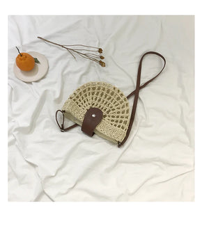 Round Straw Beach Bag Vintage Woven Shoulder Bag Raffia Rattan Bohemian Summer