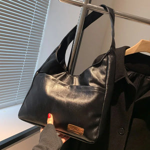 Retro Soft Leather Shoulder Bag Female Large Capacity Tote Bag Handbag Purse