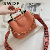 Fashionable Straw Rattan Women's Shoulder Bag Large Capacity Beach Bag