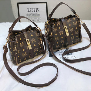 Stylish Vintage Leather Crossbody Bag for Women