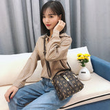 Stylish Vintage Leather Crossbody Bag for Women