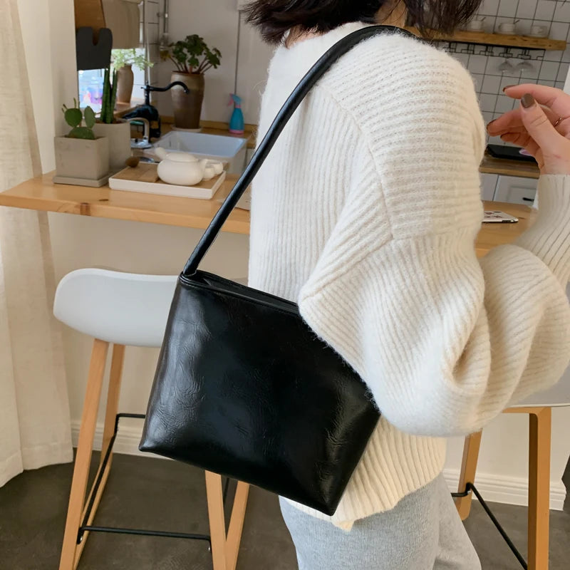 Shoulder Bags Women PU Underarm All-match Spring Bag Vintage Solid Retro