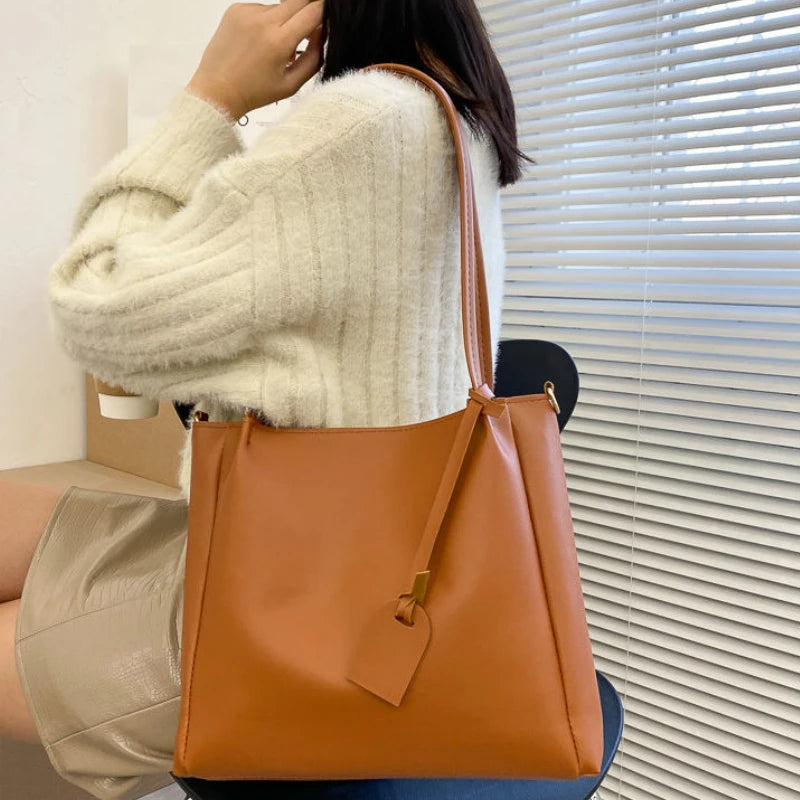 Large Shoulder Bag High Capacity Crossbody Handbag