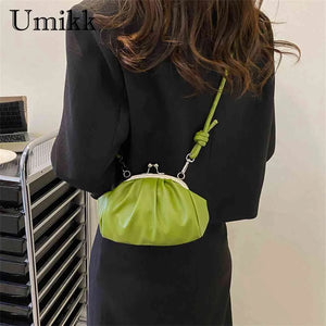 Crossbody Bags Metal Clip Buckle Women Satchels Bag Shell Shape Small Leather