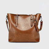 Large-capacity Oil Wax Leather Shoulder Handbag