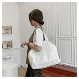 Western-style Large-capacity Shoulder Bag for Women