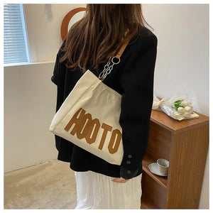 Fashionable Contrast Letter Chain Shoulder Bag