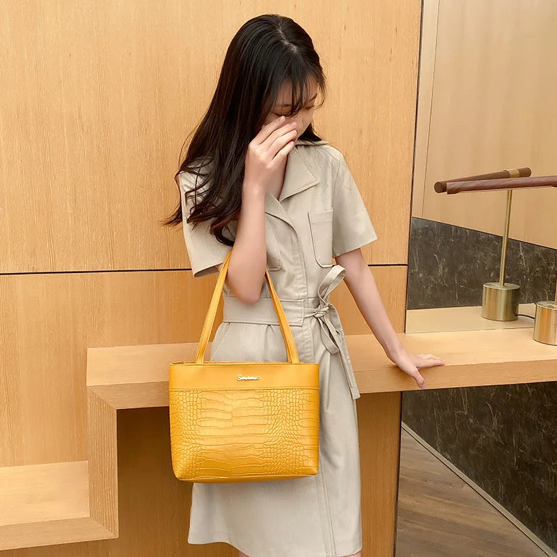 Vintage Crocodile Tote Bag Large Capacity Underarm Bag