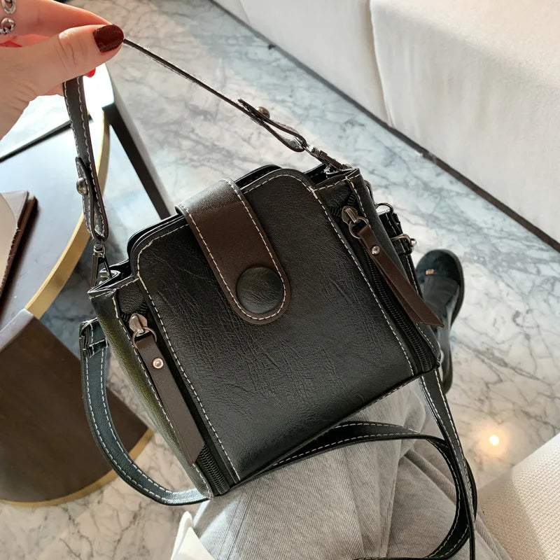 Retro Bucket Bag Wide Strap Shoulder Bag