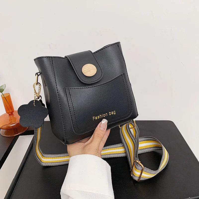 Contrast Bucket Bag Women PU Leather Crossbody Handbag Wide Shoulder Strap